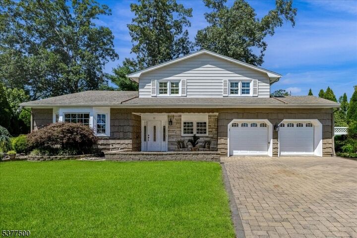 11 Jensen Rd  Sayreville Boro NJ 08872 photo