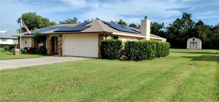 Property Photo: 4006 Duffer Road FL 33872