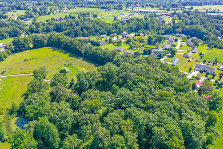 Property Photo:  999 Keavy Road  KY 40741 