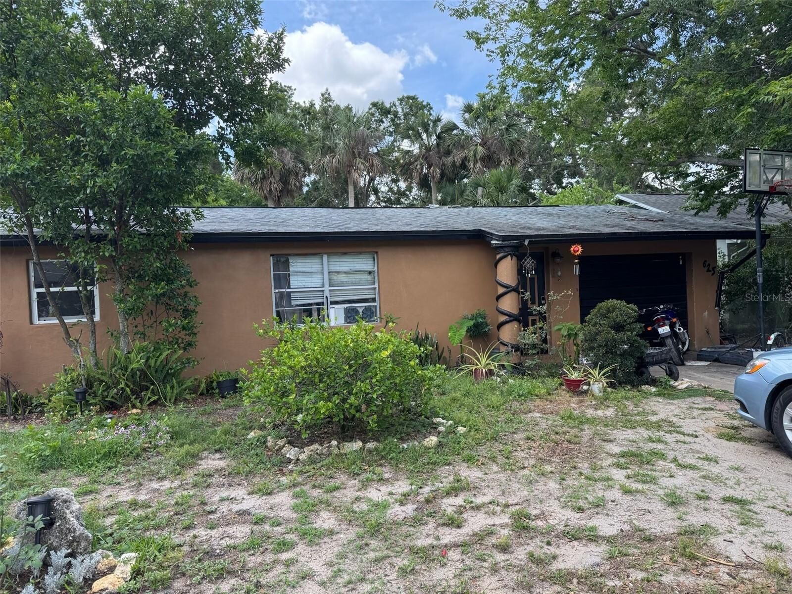 Property Photo:  625 Aurora Street  FL 32119 