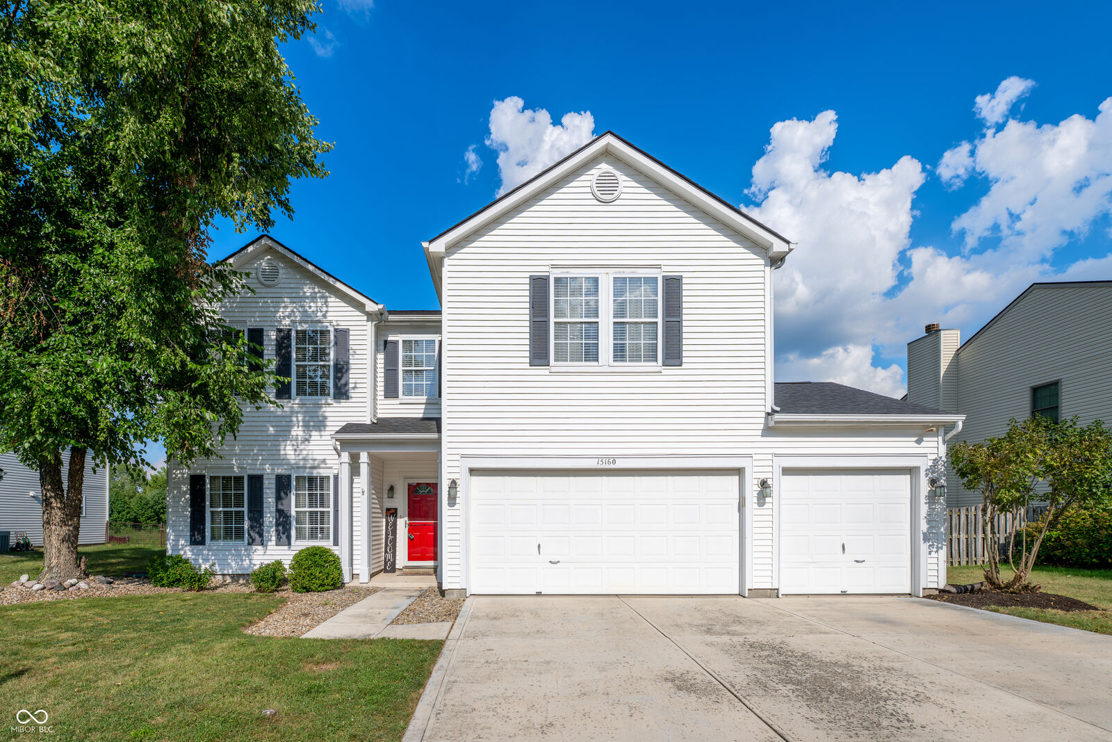Property Photo:  15160 Redcliff Drive  IN 46062 