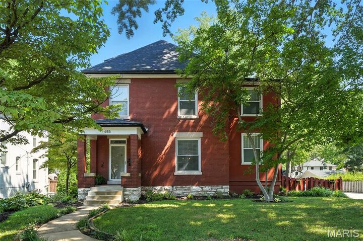 685 Clark Avenue  Webster Groves MO 63119 photo