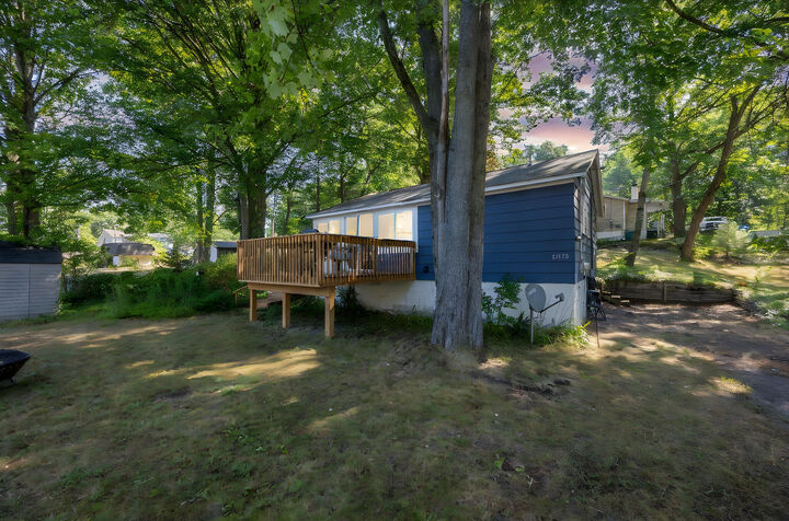 Property Photo: 15550 1st Street MI 49332
