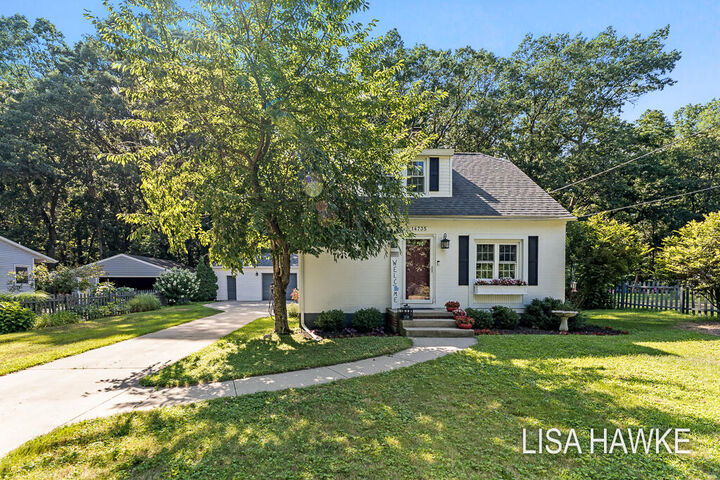 Property Photo:  14735 154th Avenue  MI 49417 