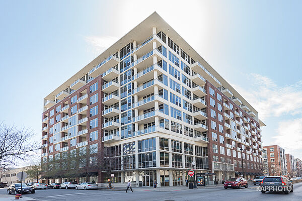 Property Photo: 901 W Madison Street 921 IL 60607