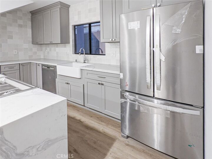 Property Photo: 3139 Carter Avenue CA 90292