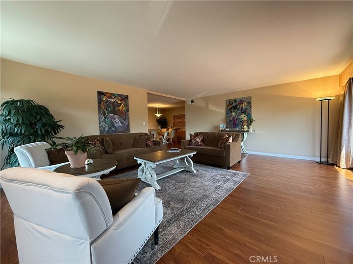 Property Photo:  3663 Los Feliz Boulevard 6  CA 90027 