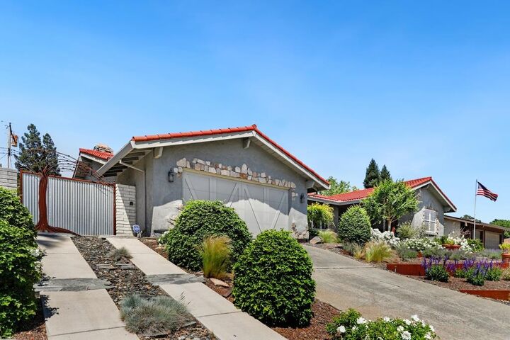Property Photo: 6058 13th Street CA 95822
