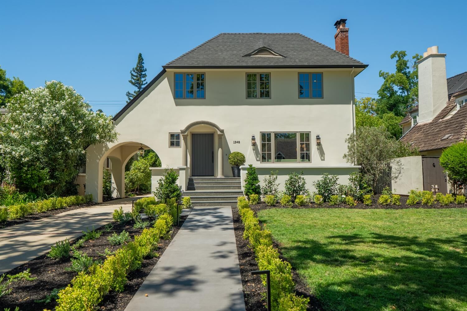 Property Photo: 1348 38th Street CA 95816