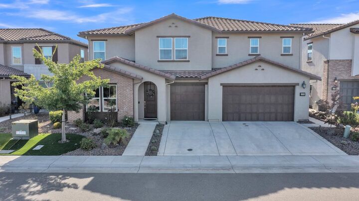 4380 Hummingbird Circle  Folsom CA 95630 photo