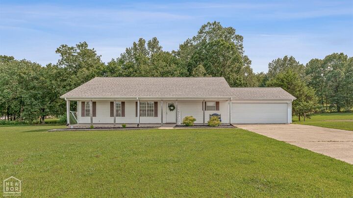 Property Photo: 1577 County Road 318 AR 72401