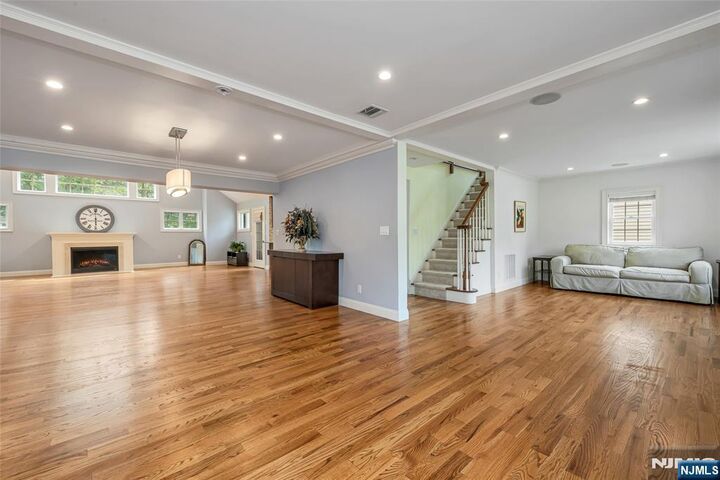 Property Photo: 418 The Fenway NJ 07661