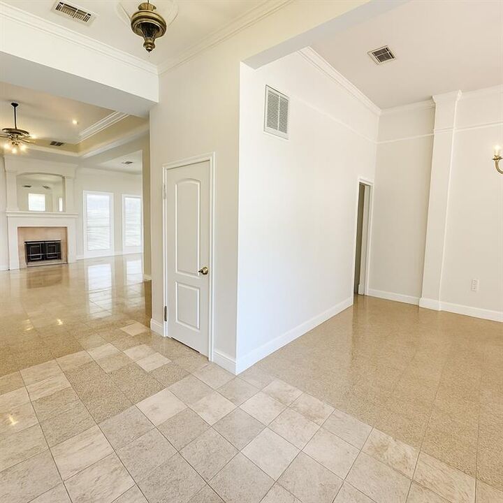 Property Photo:  509 Doctor Gorman Drive  LA 70037 