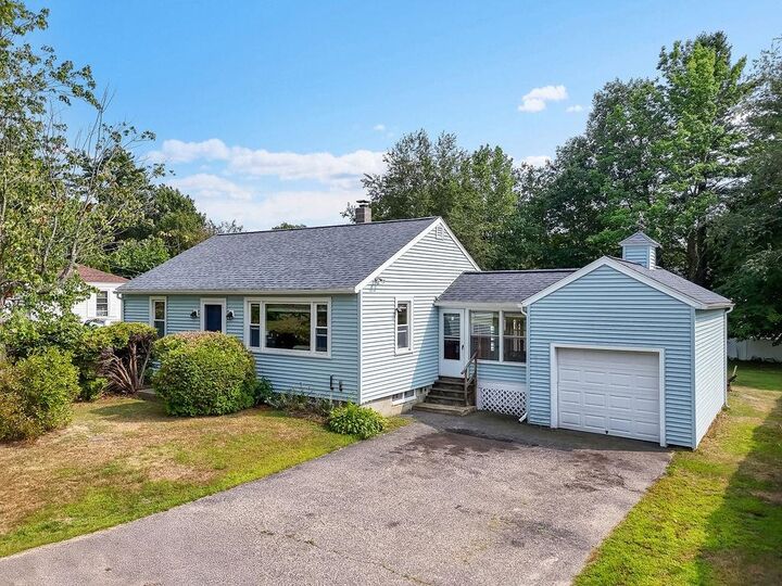 Property Photo:  80 Glenwood Avenue  NH 03820 