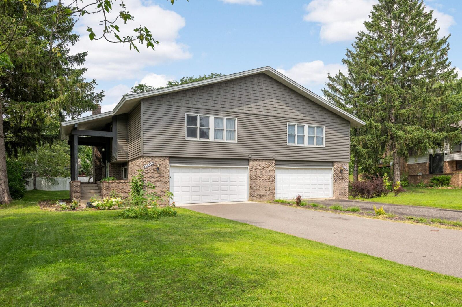 Property Photo: 11108 Utica Avenue S MN 55437