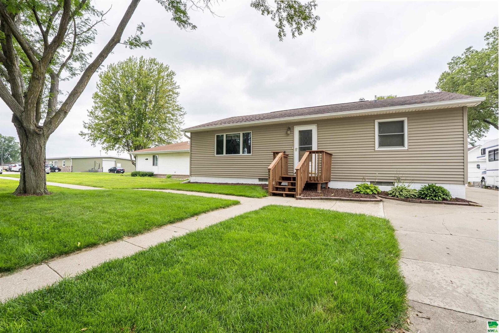 Property Photo: 425 7th Ave SW IA 51031
