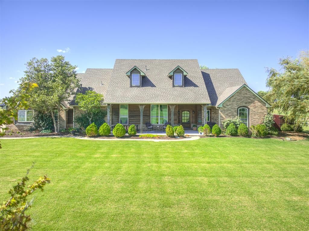 Property Photo:  16427 SW 23rd Street  OK 73036 