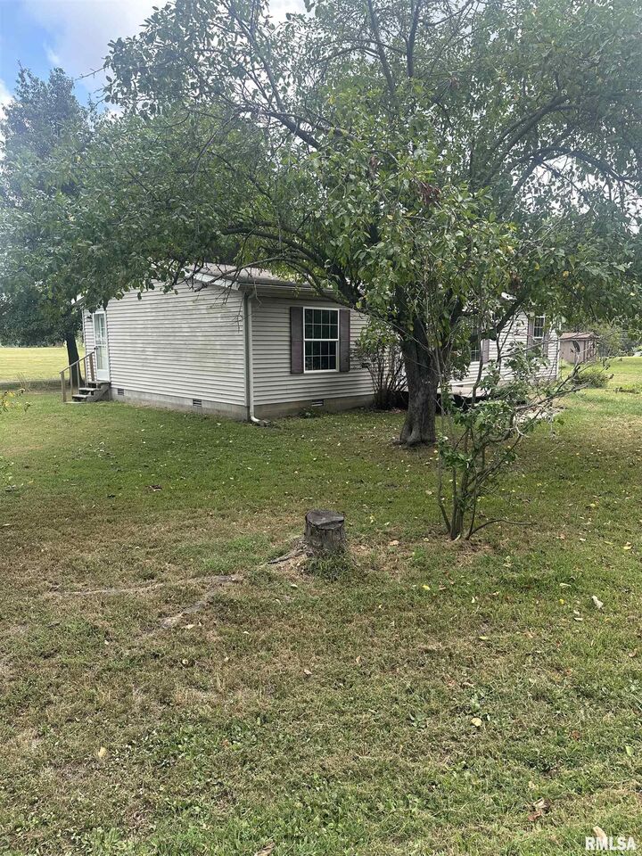 Property Photo: 3906 Alyssum Road IL 62274