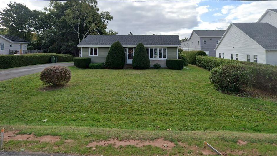 Photo de la propriété:  28 Centennial Drive  PE C1A 6C5 