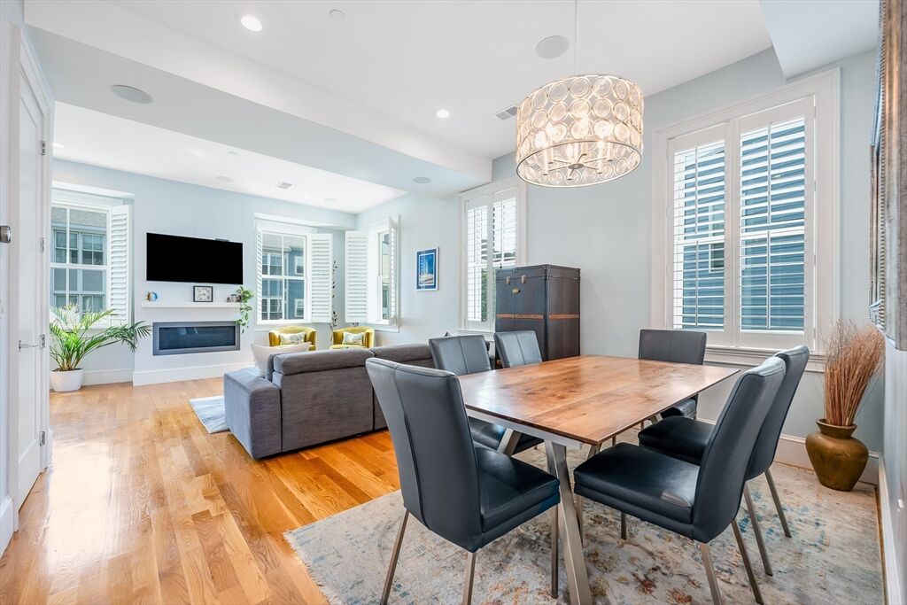 Property Photo: 480-482 E 4th St 3 MA 02127