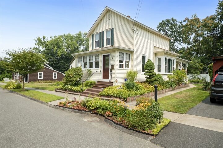 Property Photo: 11 Crescent St MA 01349