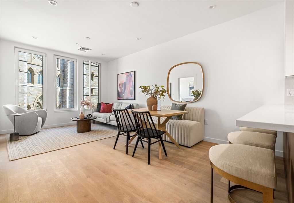 Property Photo:  1395 Washington Street 204  MA 02118 