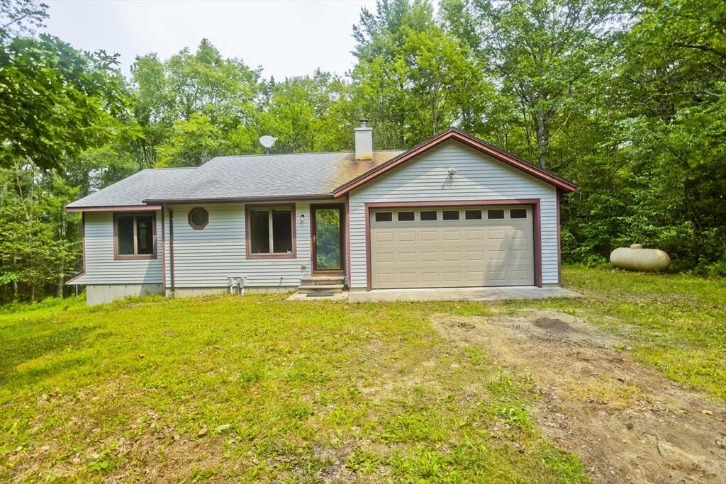Property Photo:  95 W Hill Rd  MA 01243 