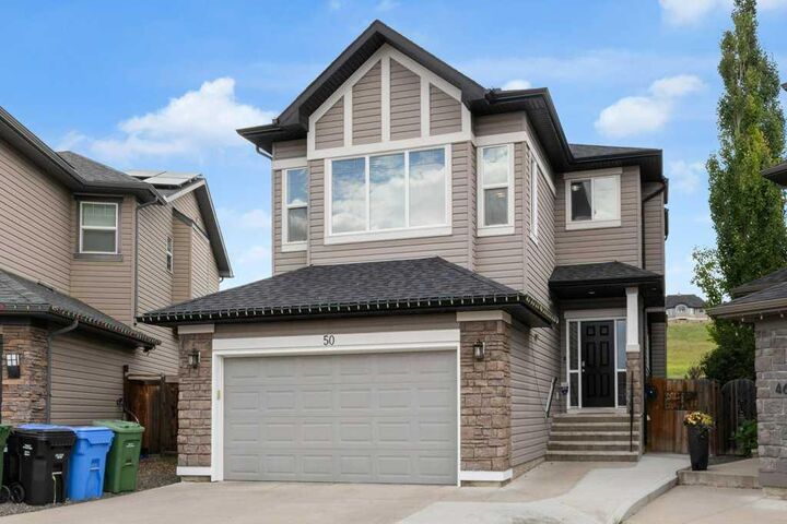 Property Photo:  50 Tuscany Summit Green NW  AB T3L 0B8 