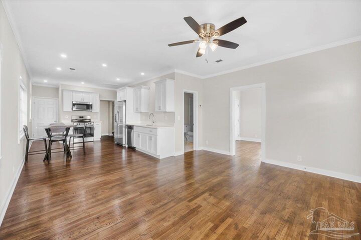 805 W De Soto St  Pensacola FL 32501 photo