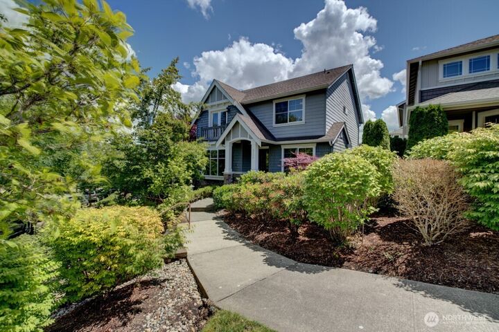 Property Photo:  2140 NW Far Country Lane  WA 98027 