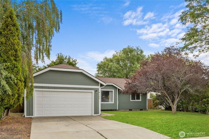 Property Photo: 708 N Spokane Street WA 98934