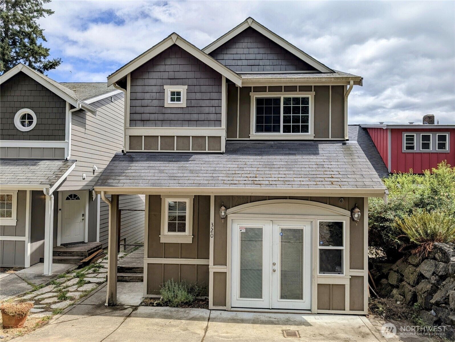 Property Photo: 320 N Lafayette Avenue WA 98312