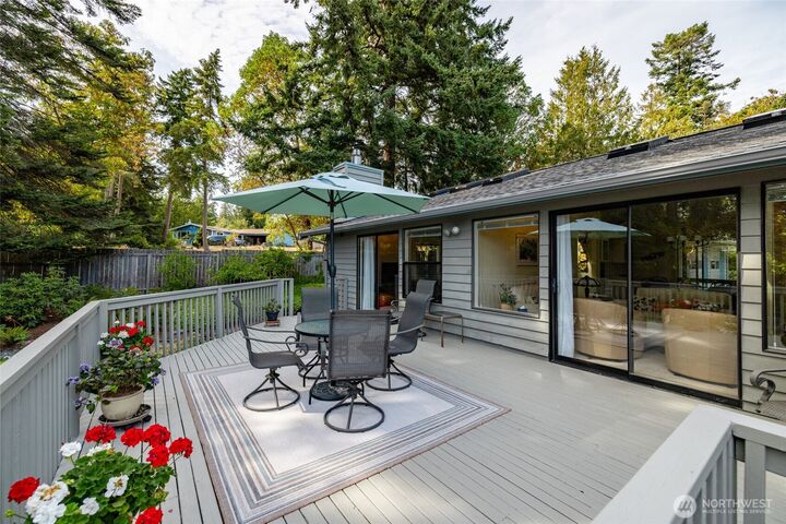 Property Photo:  56  Sauk Place  WA 98257 