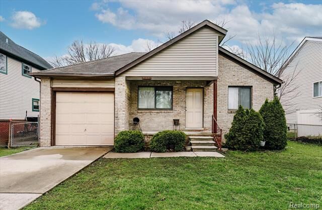 Property Photo: 21731 Jacksonville Street MI 48336