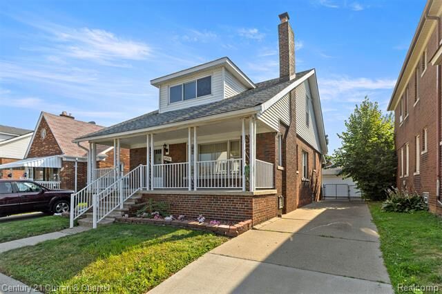 Property Photo:  4564 Chovin Street  MI 48126 