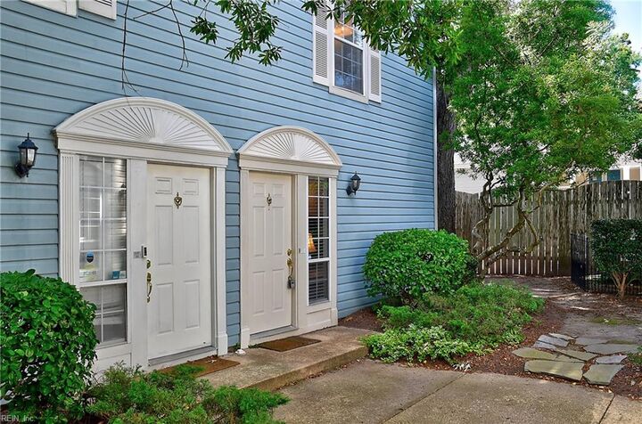 Property Photo: 530 Birdneck Rd N 102 VA 23451