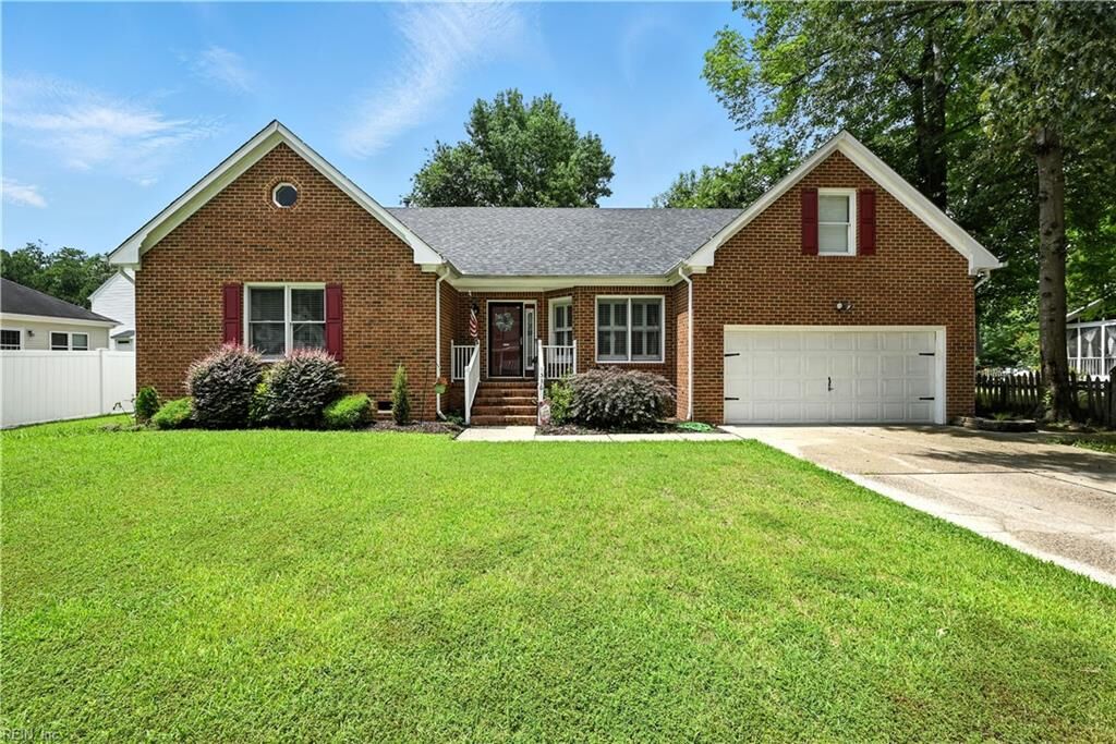 Property Photo:  536 Lake Crest Dr  VA 23322 