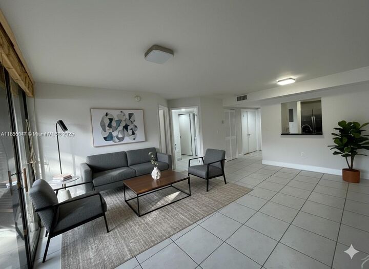 Property Photo: 8275 SW 152nd Ave D-102 FL 33193