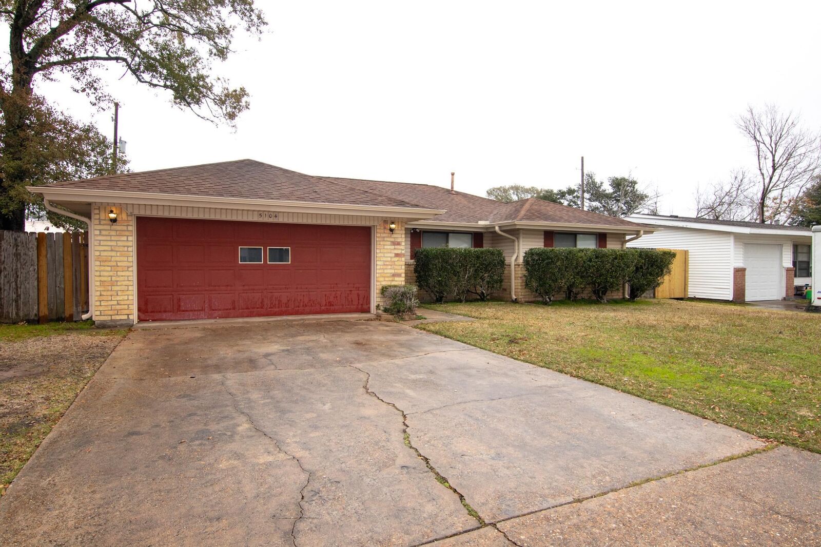 Property Photo:  5104 Westmore  TX 77630-0000