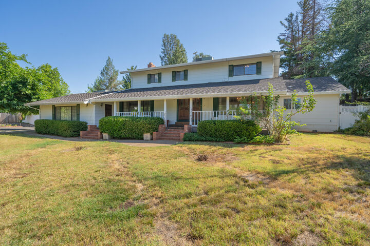 Property Photo: 16160 Plateau Circle CA 96001