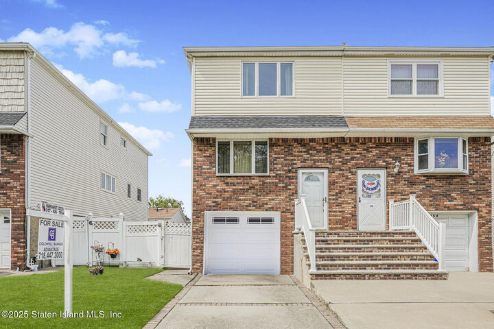 156 Mc Arthur Avenue  Staten Island NY 10312 photo