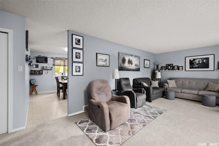 Property Photo:  2474 15th Avenue E  SK S6V 6J1 