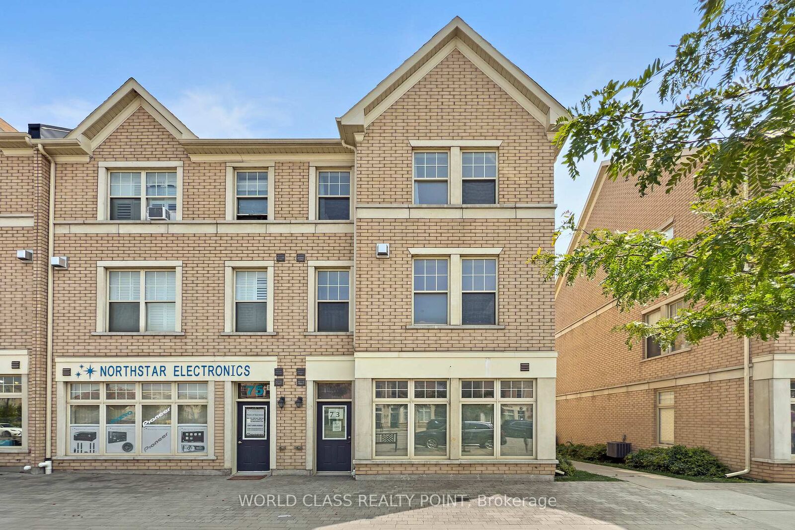 Property Photo: 73 Cathedral High Street ON L6C 0P1