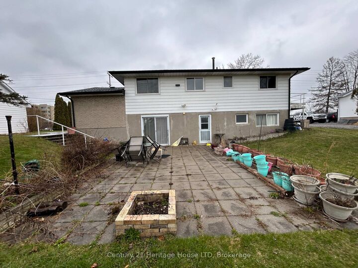Property Photo: 310 Albany Street ON L2A 1L9