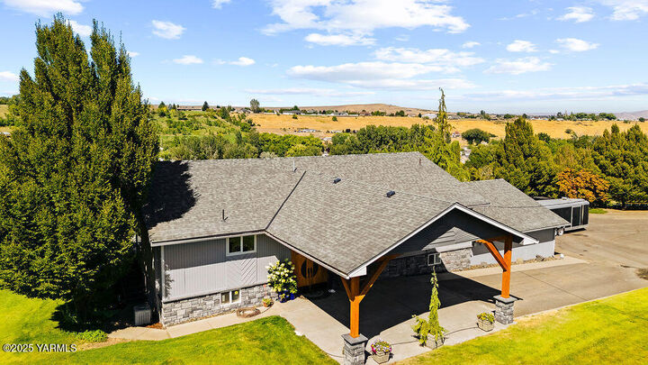 Property Photo:  12309 Douglas Rd  WA 98908 