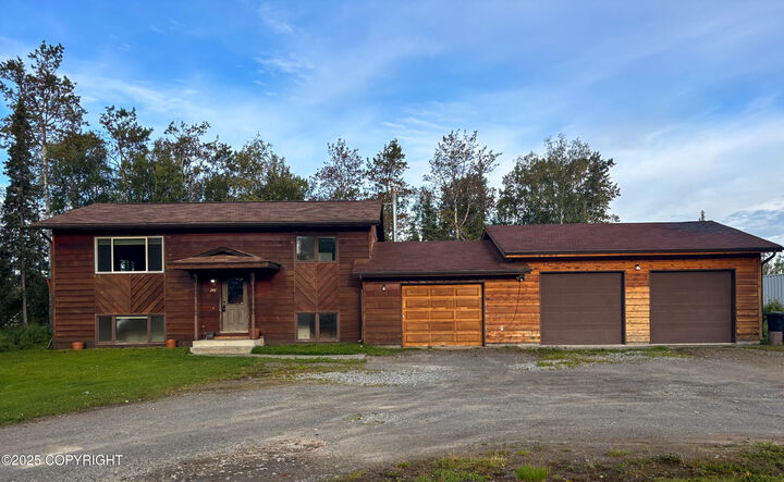 240 Eisenhower Lane  Kenai AK 99611 photo