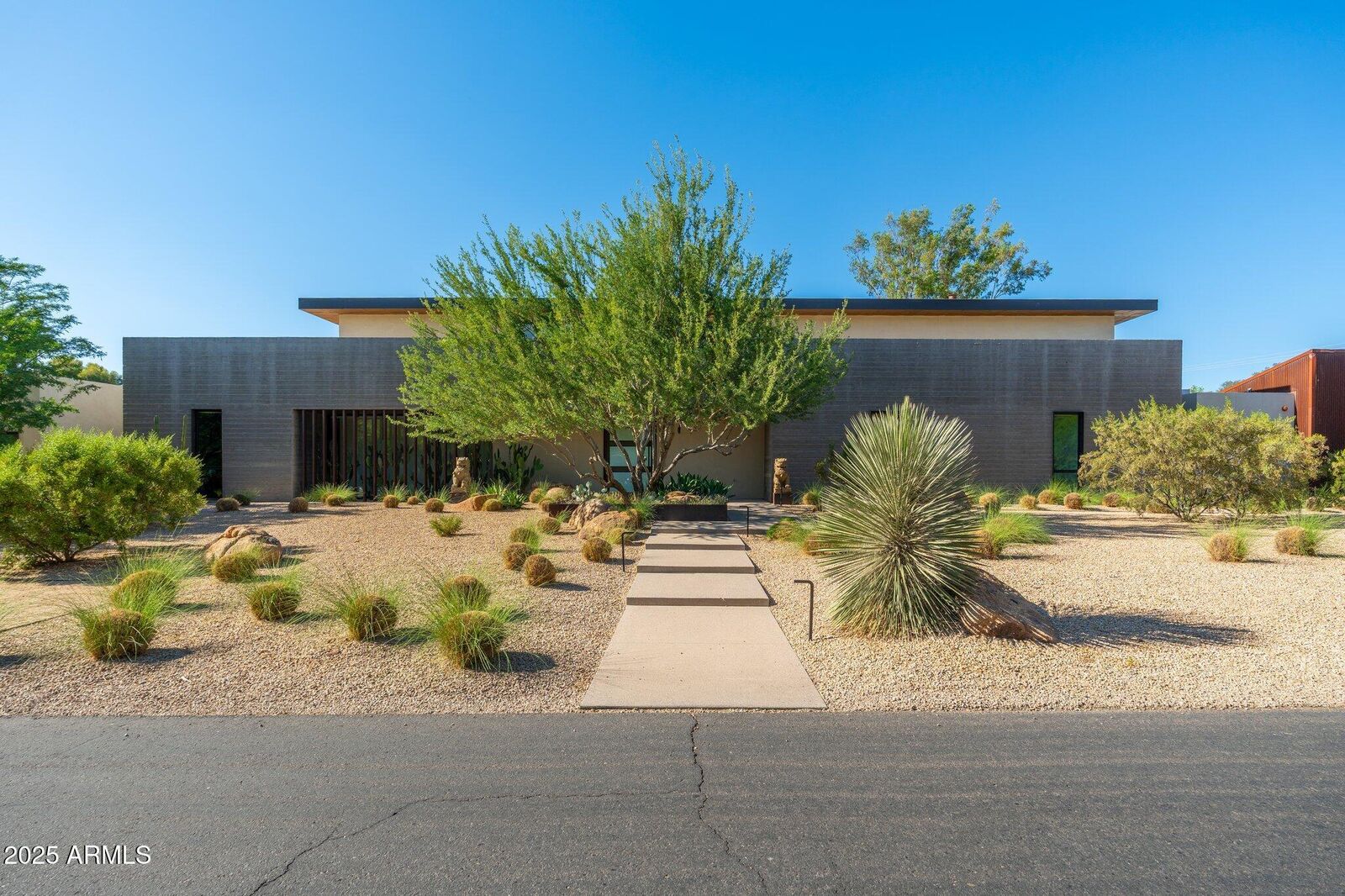 Property Photo: 5301 N 23rd Street AZ 85016