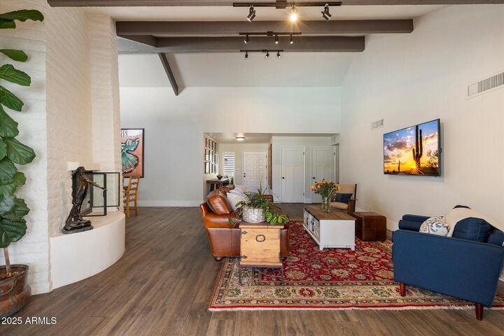 Property Photo:  7332 E Claremont Street  AZ 85250 