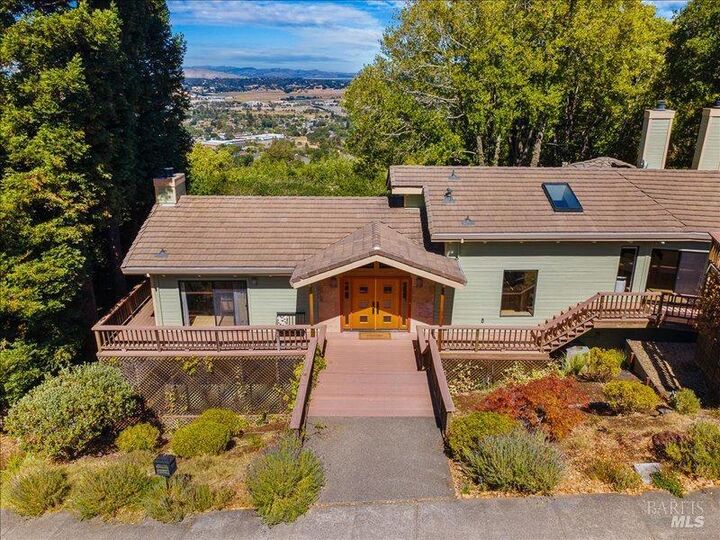 Property Photo:  101 Garner Drive  CA 94947 