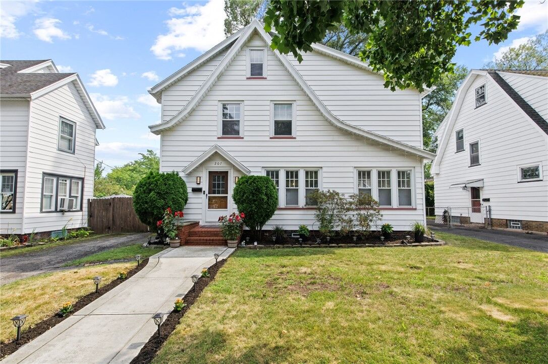 Property Photo:  207 Brett Road  NY 14609 